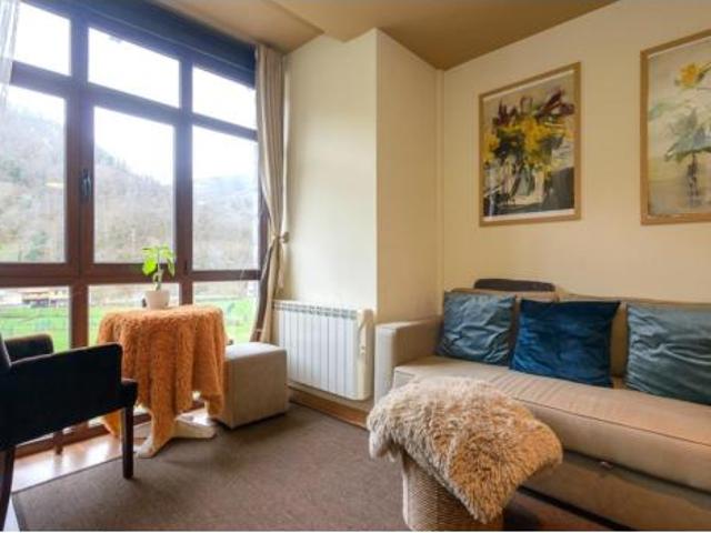 Piso en venta en El Pino, Aller