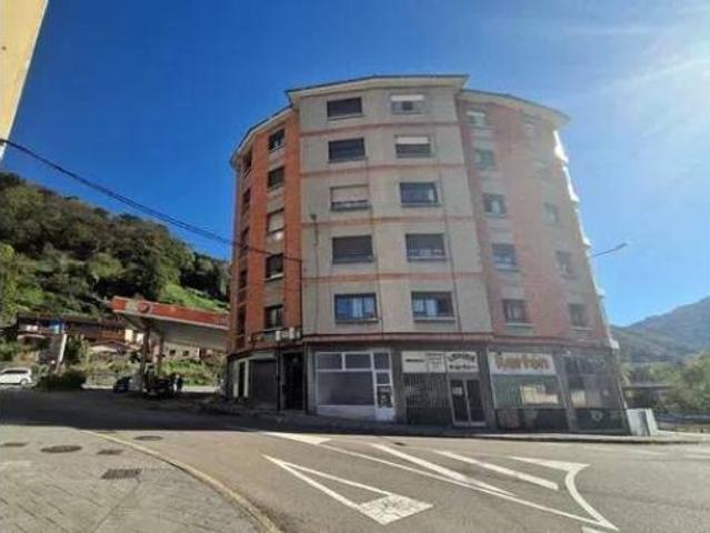 Piso en venta en Aller, Asturias