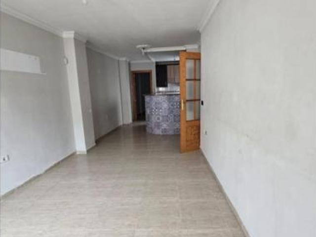 Piso en venta en Almedina, Almería
