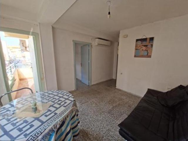 Piso en venta en Almedina, Almería