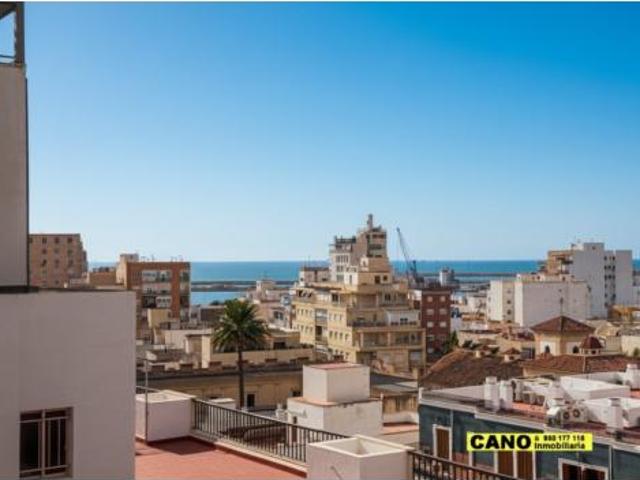 Piso en venta en Oliveros, Almería