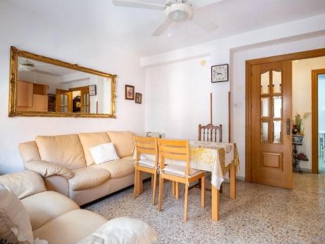 Piso en venta en Almedina, Almería