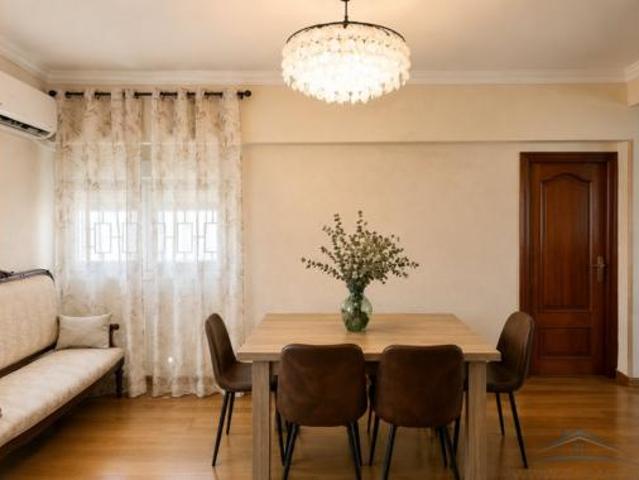 Piso en venta en Almedina, Almería