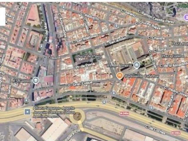 Piso en venta en Almedina, Almería