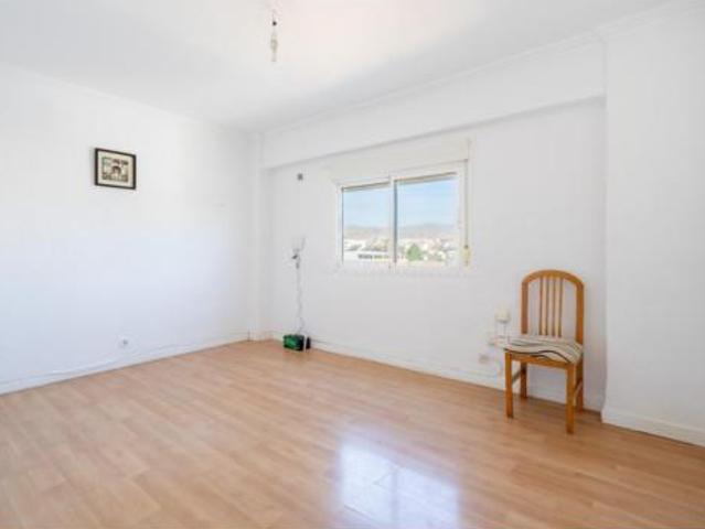 Piso en venta en 500 Viviendas, Almería