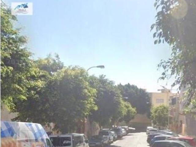 Piso en venta en Pescadería, Almería