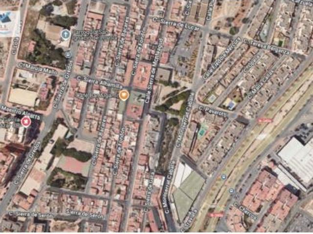 Piso en venta en San Luis, Almería