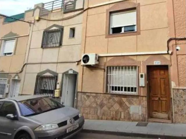 Piso en venta en San Luis, Almería