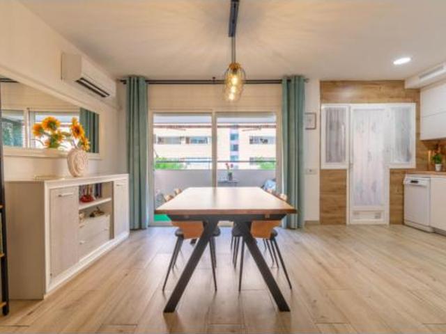 Piso en venta en Cortijo Grande, Almería