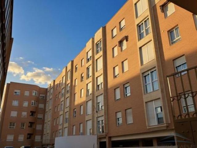 Piso en venta en Oliveros, Almería