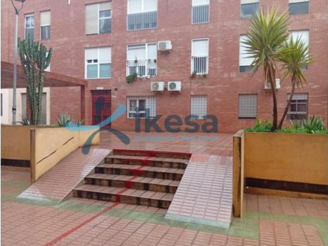 Piso en venta en Los Ángeles, Almería