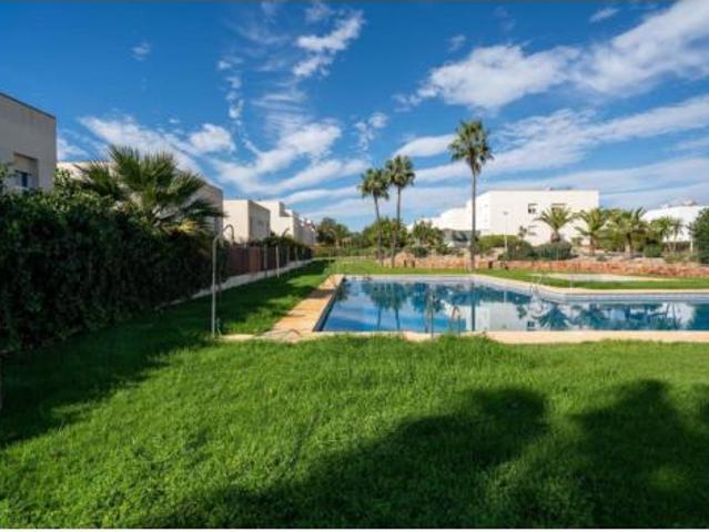 Piso en venta en Retamar, Almería