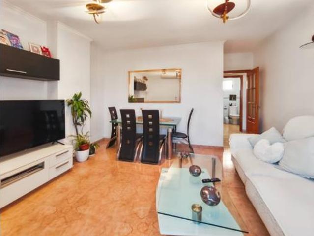 Piso en venta en Villa Blanca, Almería