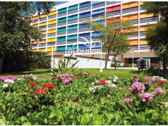 Piso en venta en 1ª Fase, El Condado
