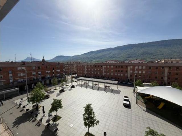 Piso en venta en Sakana, Navarra