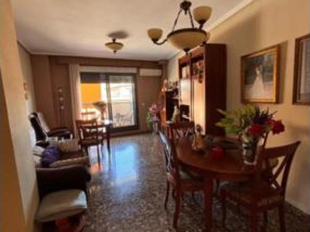 Piso en venta en la Ribera Alta, Valencia