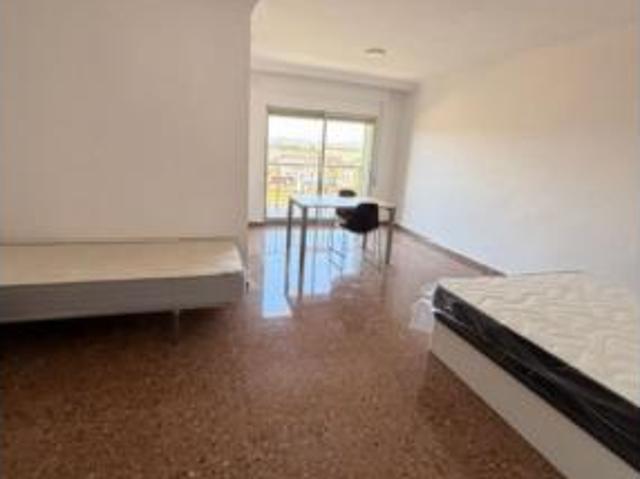 Piso en venta en la Ribera Alta, Valencia