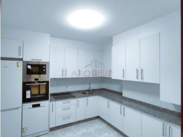 Piso en venta en Ames, Santiago