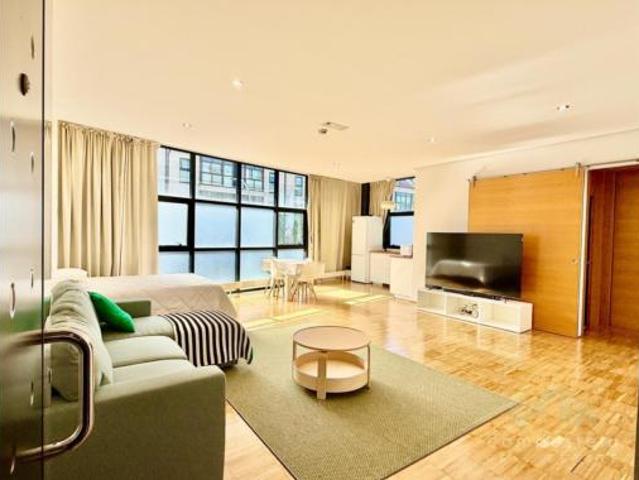 Piso en venta en Ames, Santiago