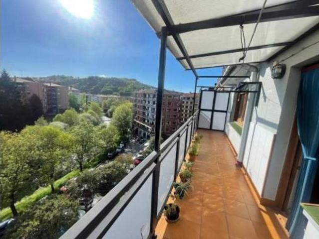 Piso en venta en Ixer, Amorebieta-etxano
