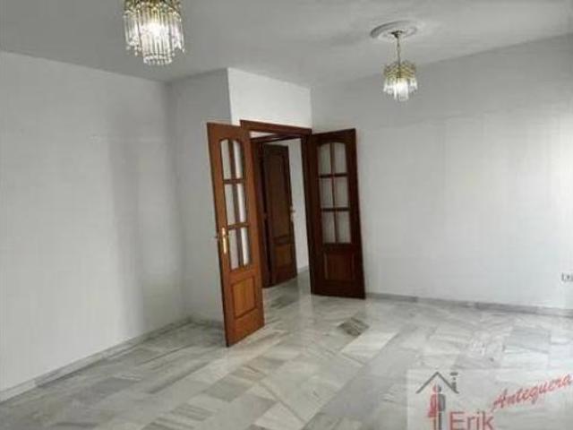 Piso en venta en Antequera, Andalucía