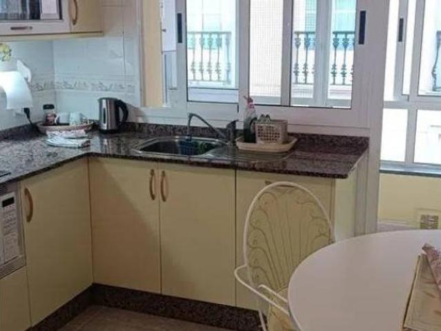 Piso en venta en Ares, Ferrol