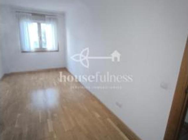 Piso en venta en Ares, Ferrol