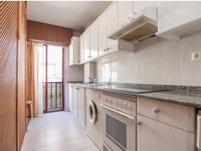 Piso en venta en Ares, Ferrol