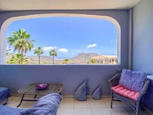Piso en venta en Los Cristianos, Arona