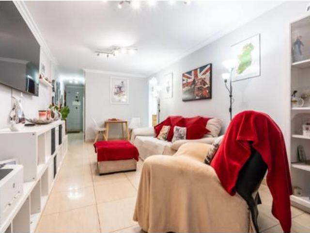 Piso en venta en La Camella, Arona