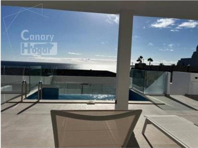 Piso en venta en Costa del Silencio, Arona