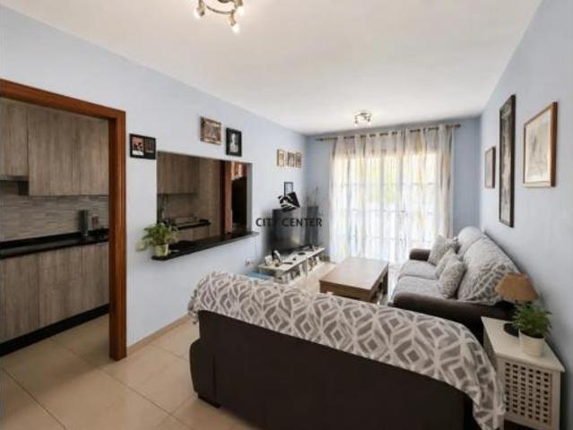Piso en venta en Costa del Silencio, Arona