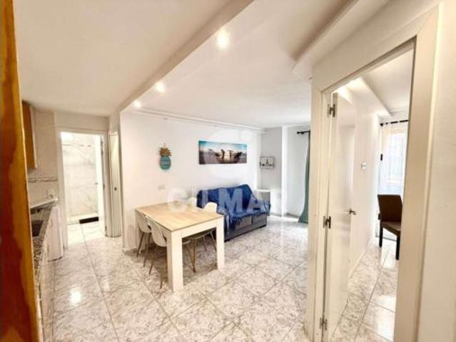 Piso en venta en Los Cristianos, Arona