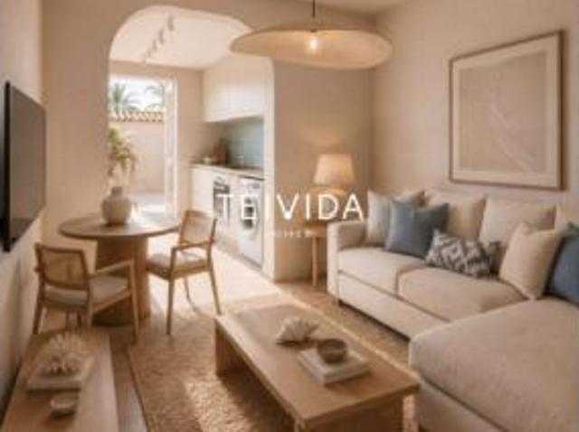 Piso en venta en Los Cristianos, Arona