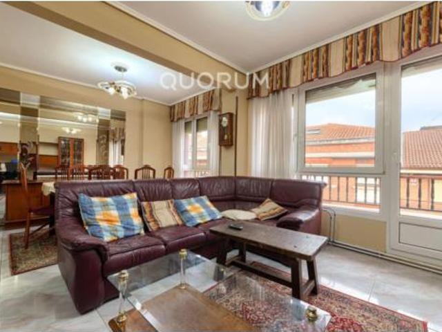 Piso en venta en Arrigorriaga, Guipúzcoa
