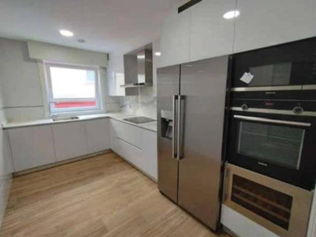 Piso en venta en Loureda, A Coruña