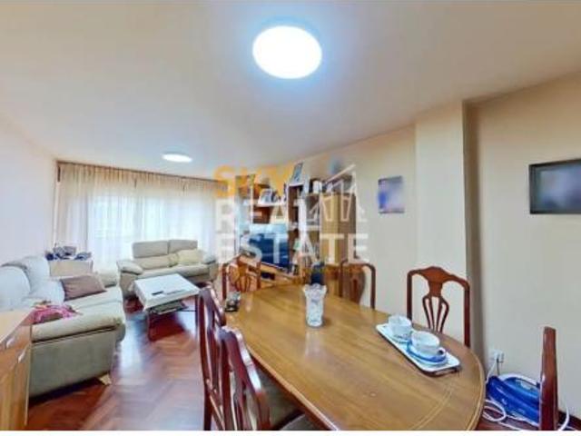 Piso en venta en Arteixo, A Coruña