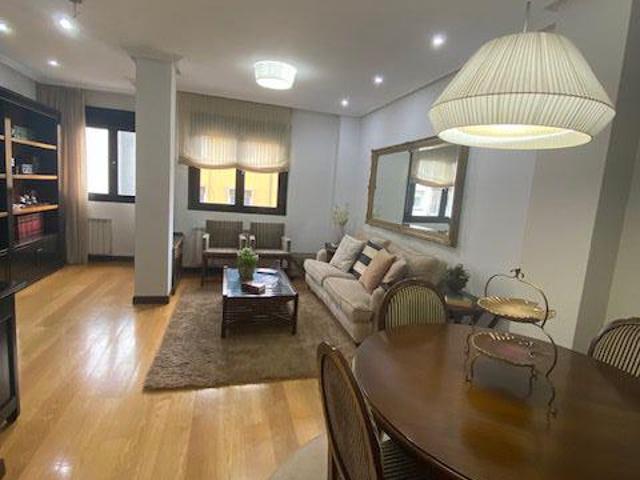 Piso en venta en Oviedo, Asturias