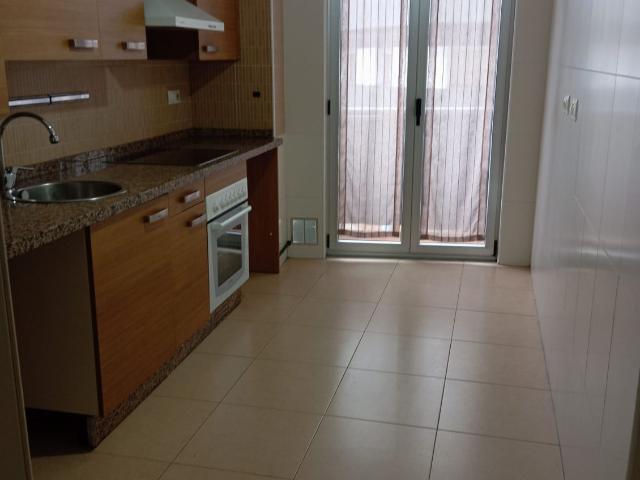 Piso en venta en Oviedo, Cuyences