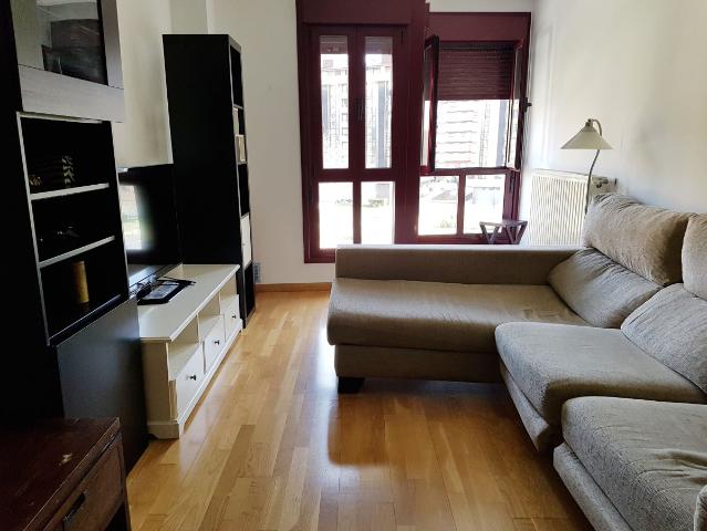 Piso en venta en Oviedo, El Monte Cerráu