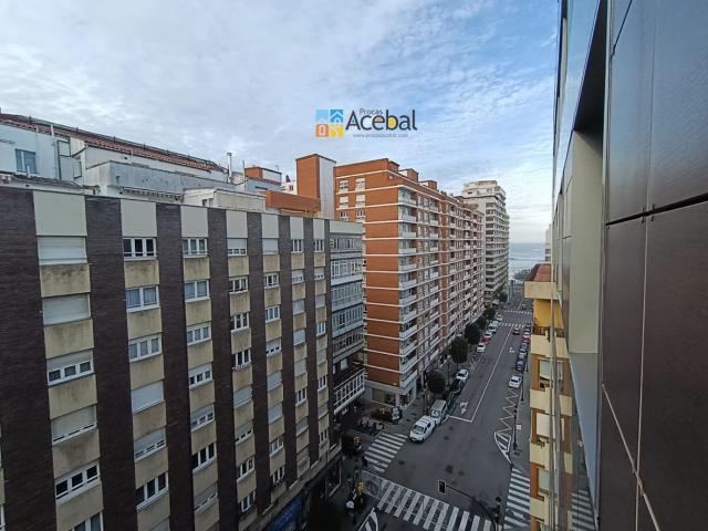Piso en venta en Centro, Gijón
