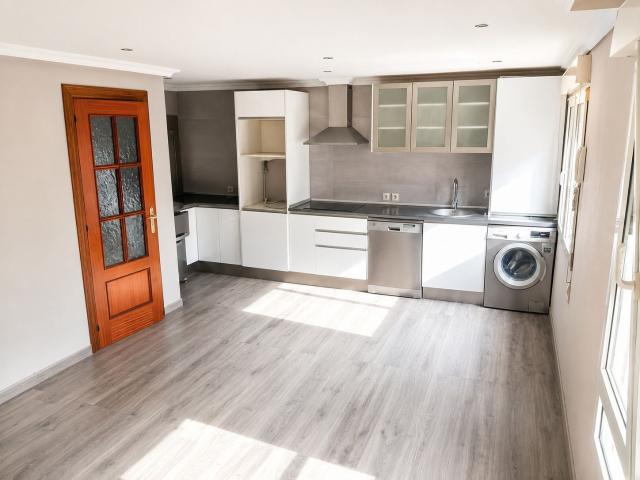 Piso en venta en Lena, Asturias
