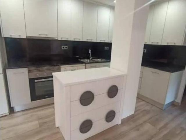 Piso en venta en Avià