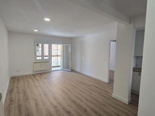 Piso en venta en Ávila, Castilla y León