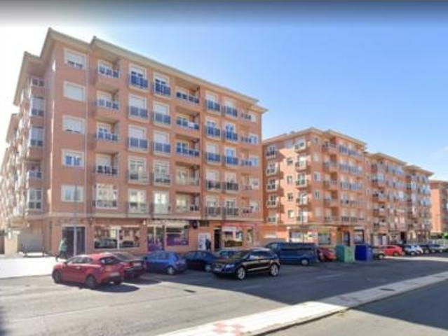 Piso en venta en Ávila, Castilla y León