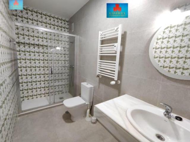Piso en venta en Ávila, Castilla y León