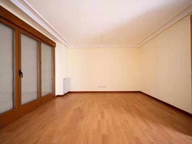 Piso en venta en Ávila, Castilla y León