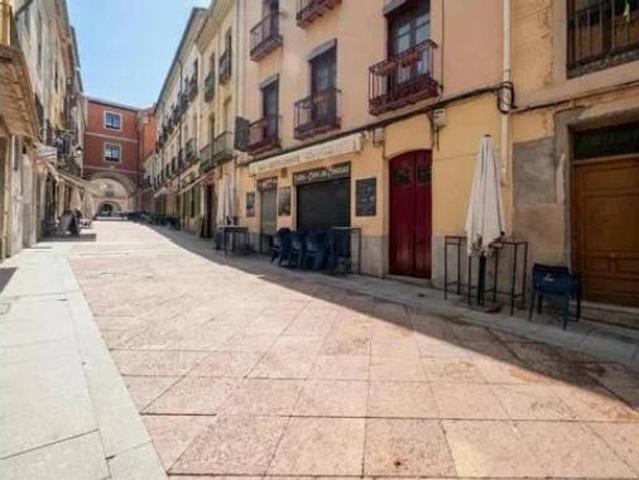 Piso en venta en Ávila, Castilla y León