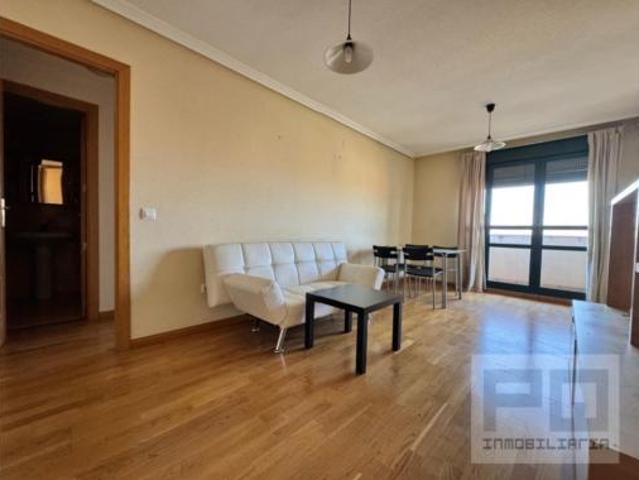 Piso en venta en Ávila, Castilla y León