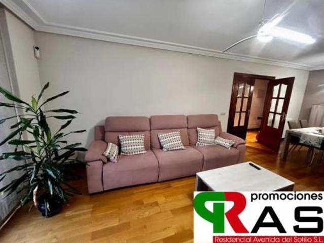 Piso en venta en Ávila, Castilla y León